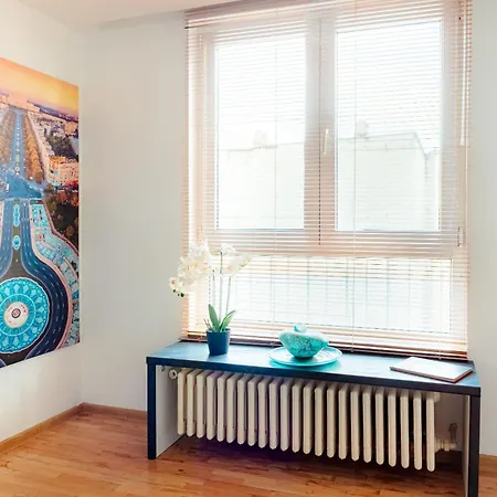 Promenada Old Town Bucarest