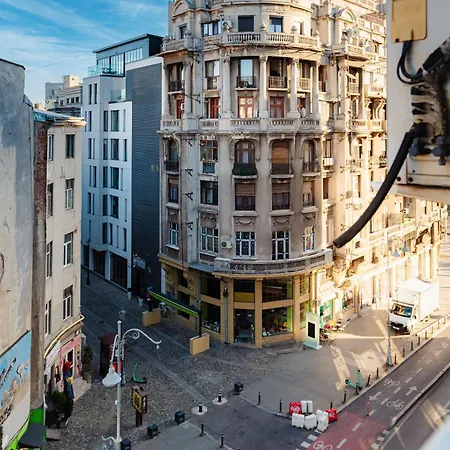 Promenada Old Town Βουκουρέστι