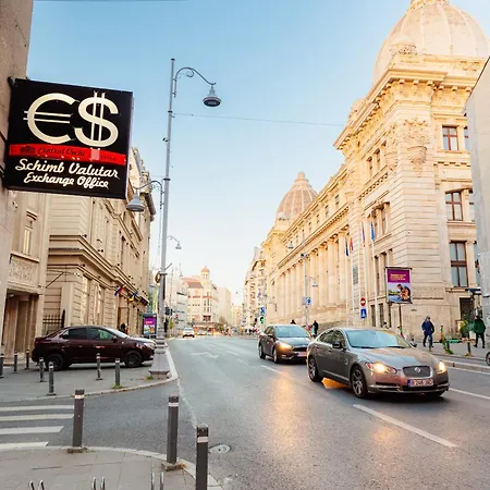 Promenada Old Town Βουκουρέστι