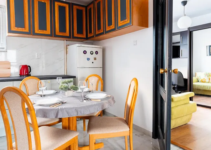 Promenada Old Town * Bukurešť